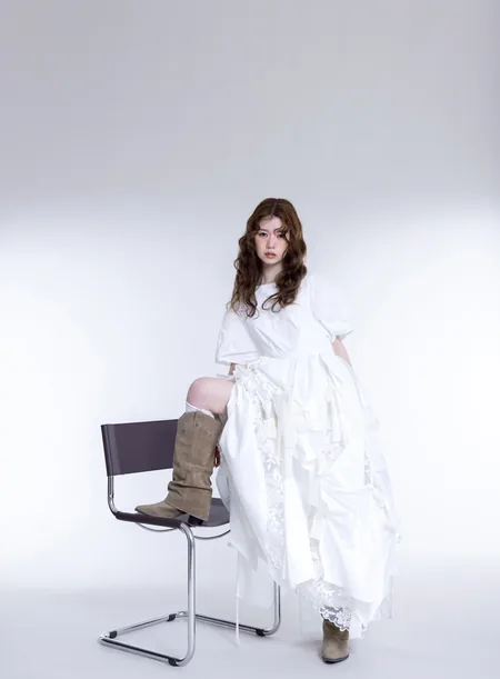 ファッション衣装のフォトギャラリー