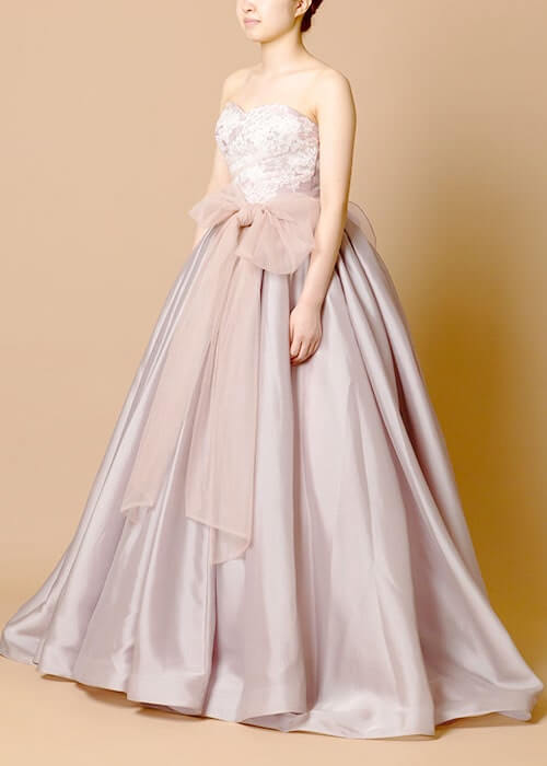 aim東京原宿店の新作ピンクパープルカラーのドレス