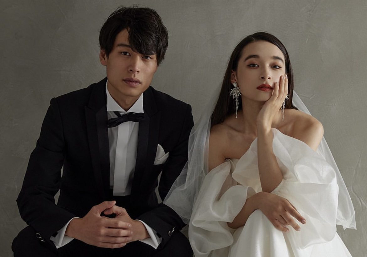 札幌　ウェディング　ドレス