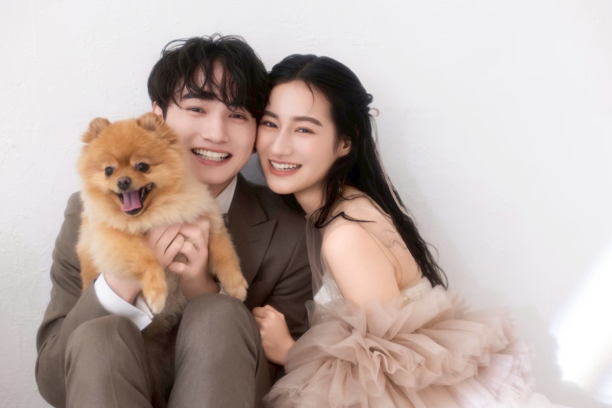スタジオ、フォトスタジオ、結婚、写真、撮影、前撮り、札幌、北海道、ウエディングドレス、カラードレス、和装、色打掛、レース打掛、オリジナル、ファッション、ファッションウィーク、バンクーバー、VFW、カウンセリング、ヘアメイク、おしゃれ、トレンド、ソロウェディング、ソロ、お得、キャンペーン、コーディネート、ヘアメイク、ヘア、メイク、駅近、アクセス、立地、地下直結、大人婚